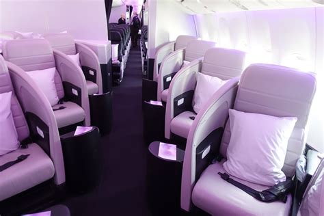 air new zealand 777-300er business class